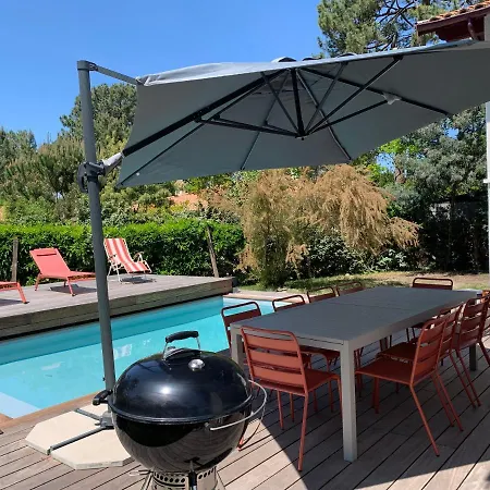 -belle Avec 5 Et Piscine Chauffee Privative *