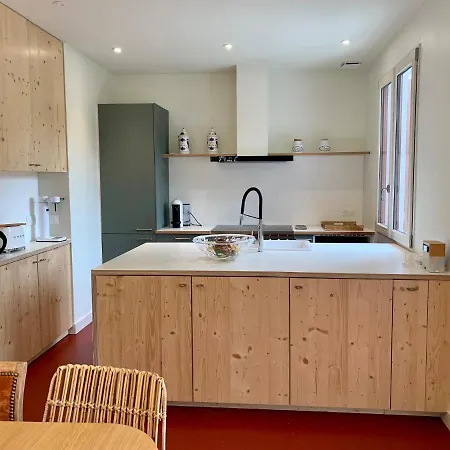 -belle Avec 5 Et Piscine Chauffee Privative Arcachon
